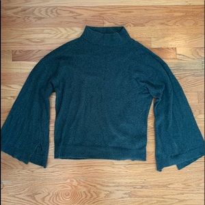 NORDSTROM BG Dark Green Wide Sleeve Turtleneck
